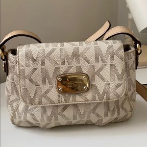 Michael Kors bag